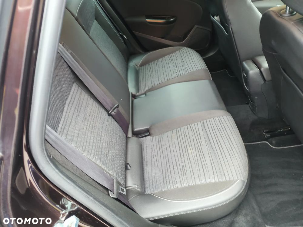 Opel Astra 1.4 T Cosmo S&S - 6