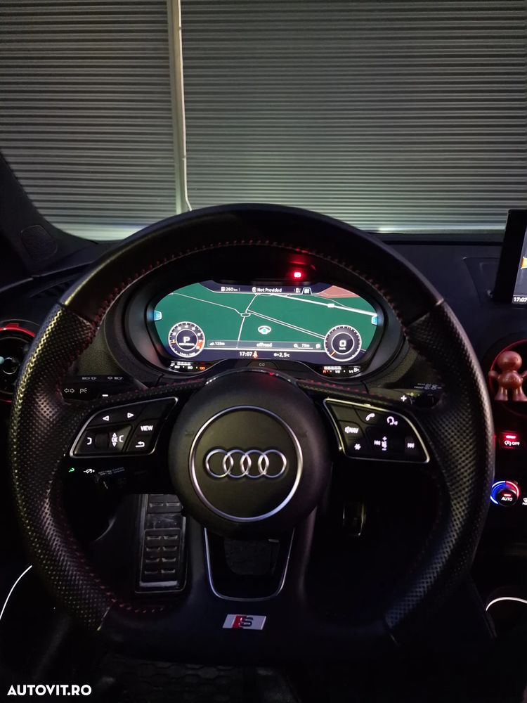 Audi S3 2.0 TFSI quattro Stronic - 29