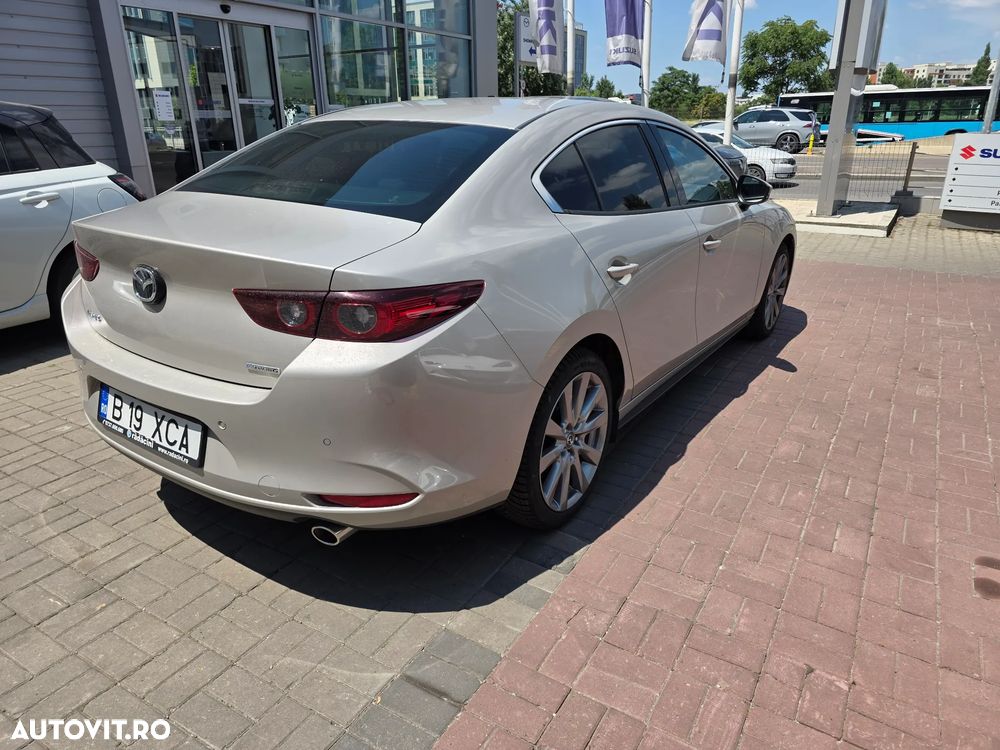 Mazda 3 e-Skyactiv G140 AT MHEV Center-Line - 4