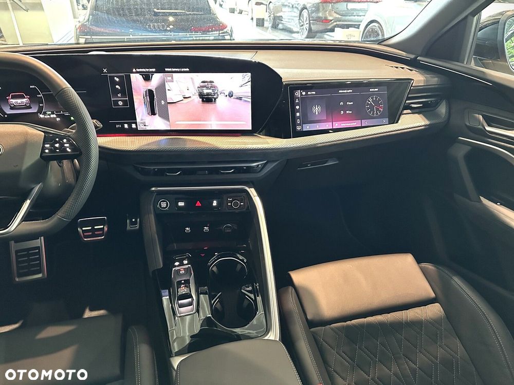 Audi Q5 Sportback - 14