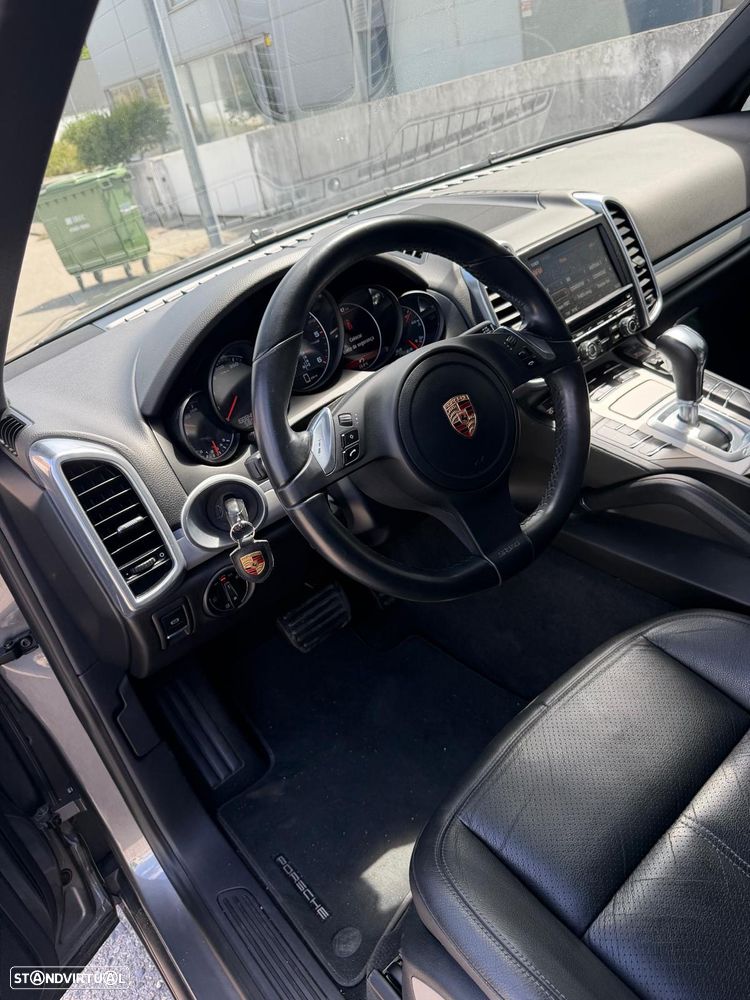 Porsche Cayenne 3.0 V6 - 10