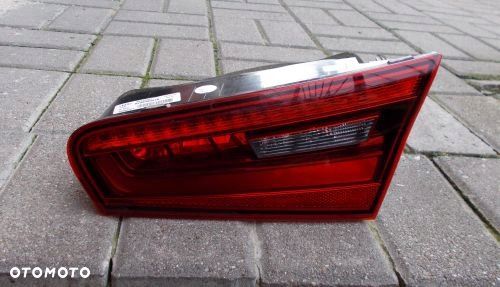 AUDI A3 8V 3D 12- PRAWA KLAPA LED 8V3945094B - 1
