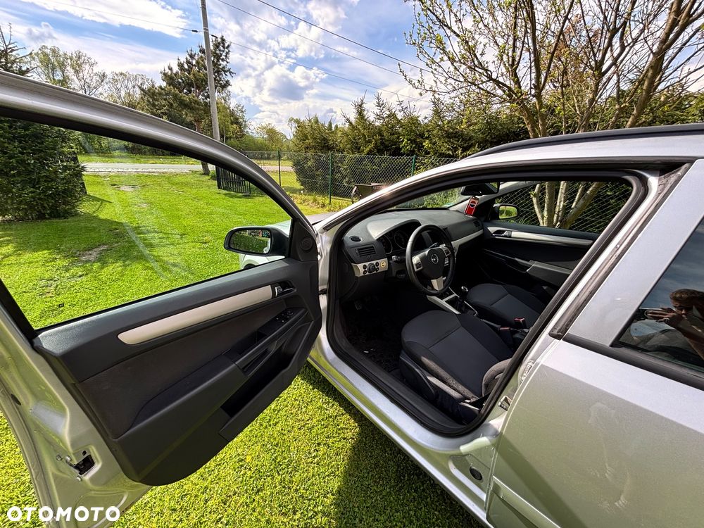 Opel Astra - 22