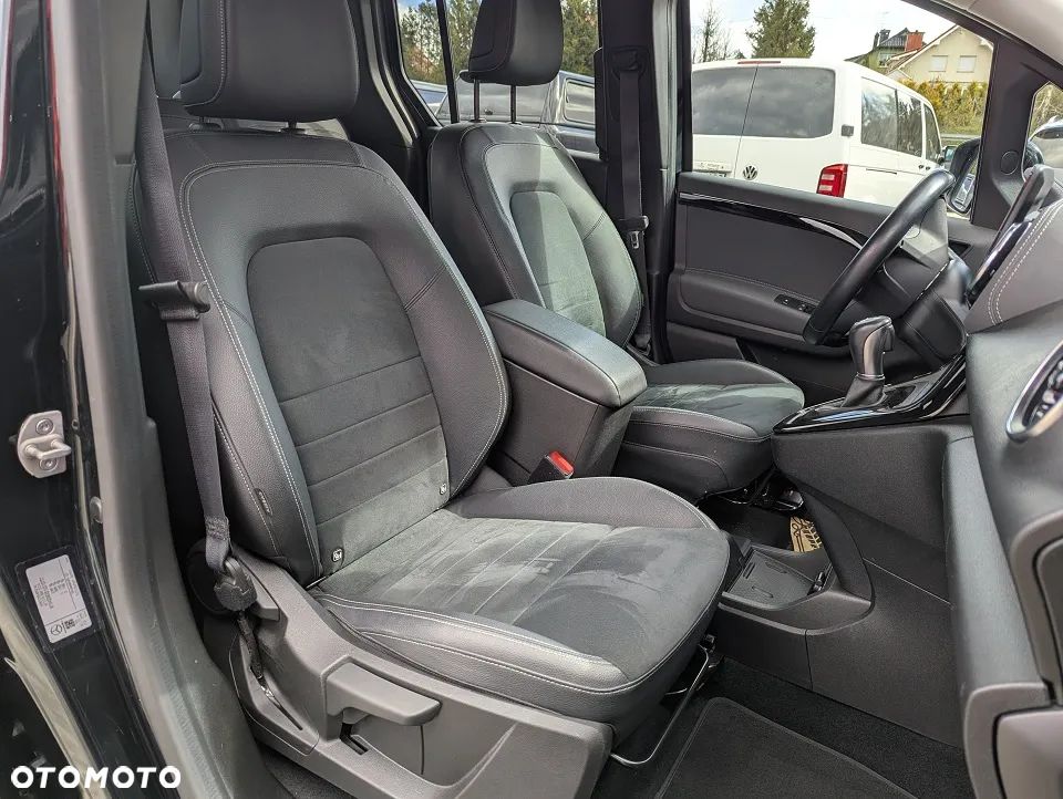 Mercedes-Benz Klasa T 180 d Automatik Progressive - 21