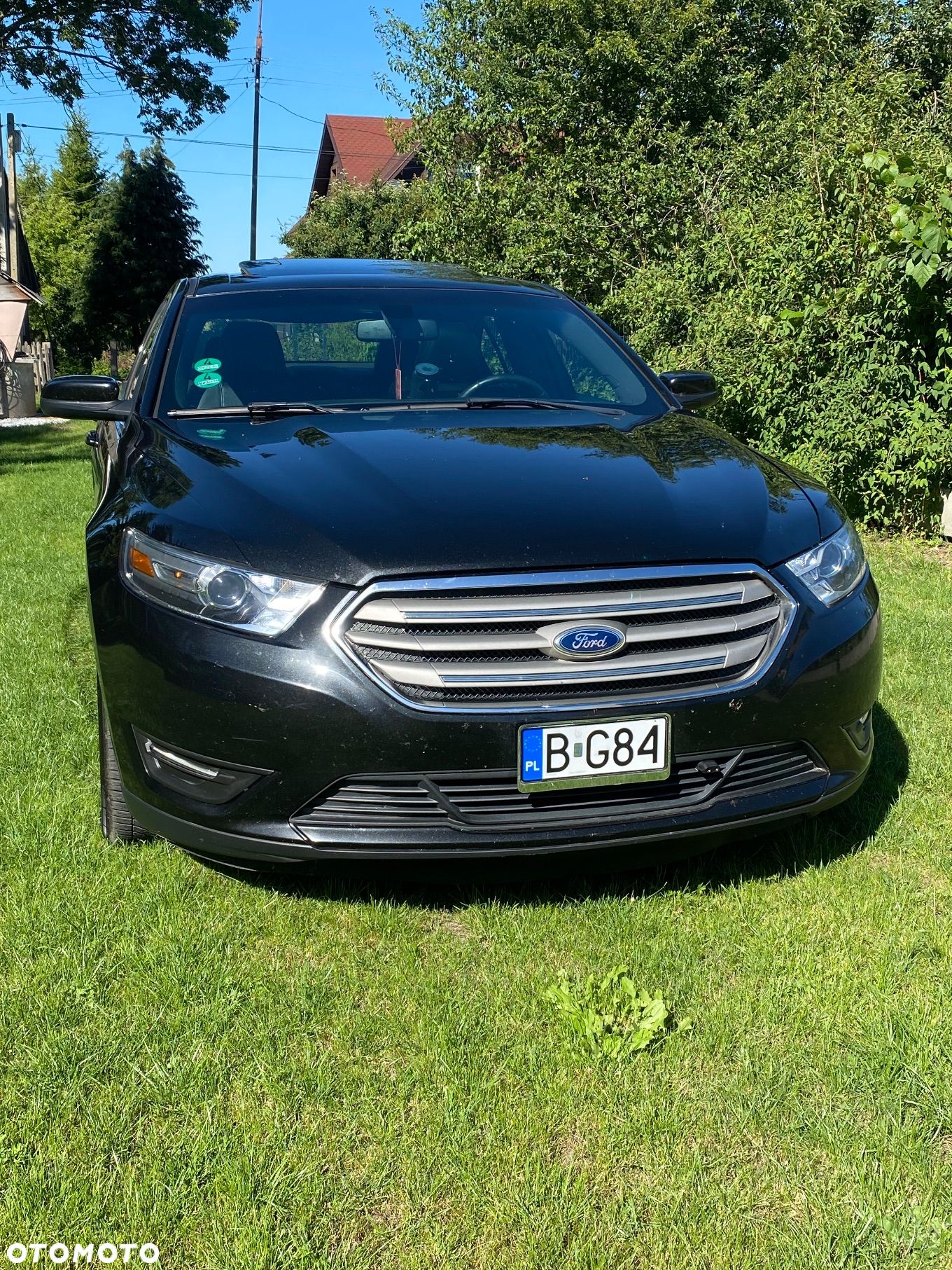 Ford Taurus - 1