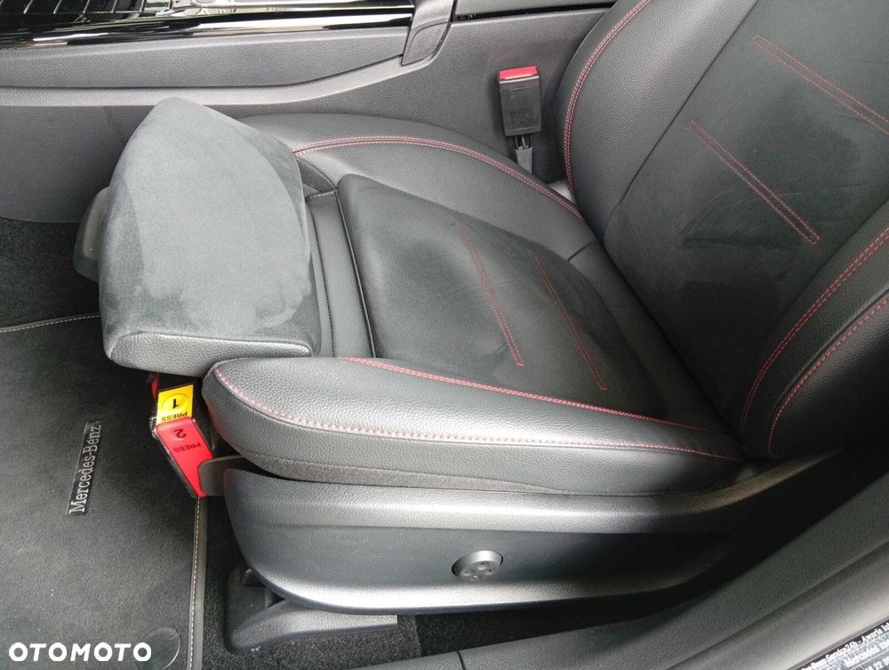 Mercedes-Benz CLA 200 mHEV AMG Line 7G-DCT - 14