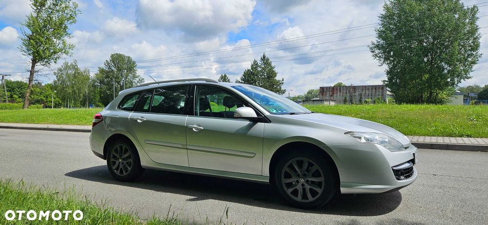Renault Laguna - 1