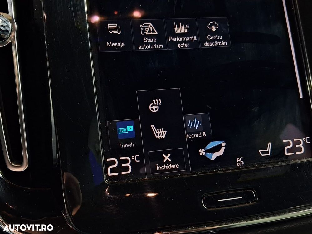 Volvo XC 40 - 21