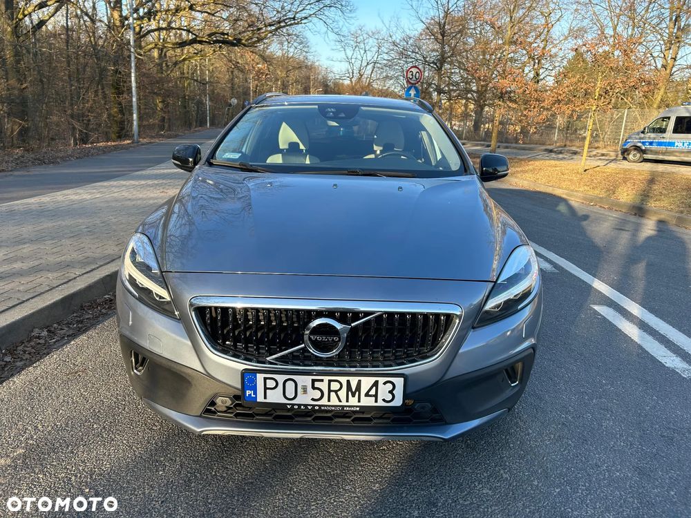 Volvo V40 T3 Drive-E Summum - 4