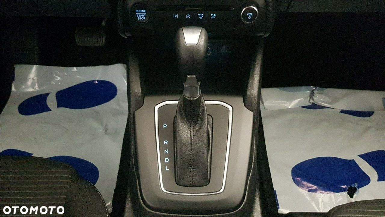 Ford Focus - 29