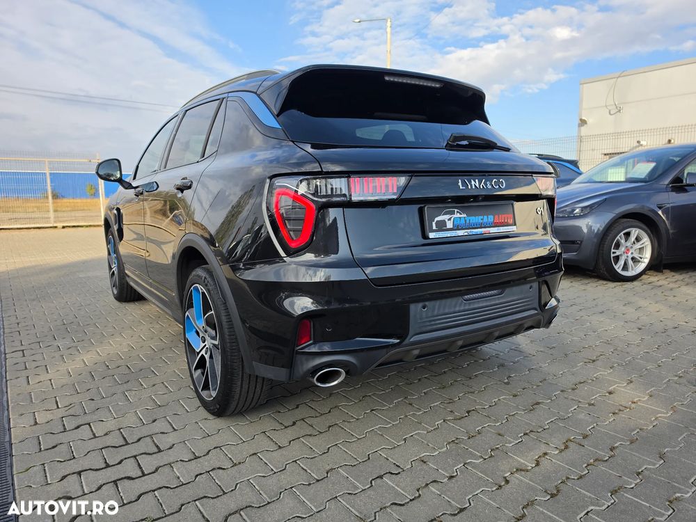 Lynk&Co 01 - 6