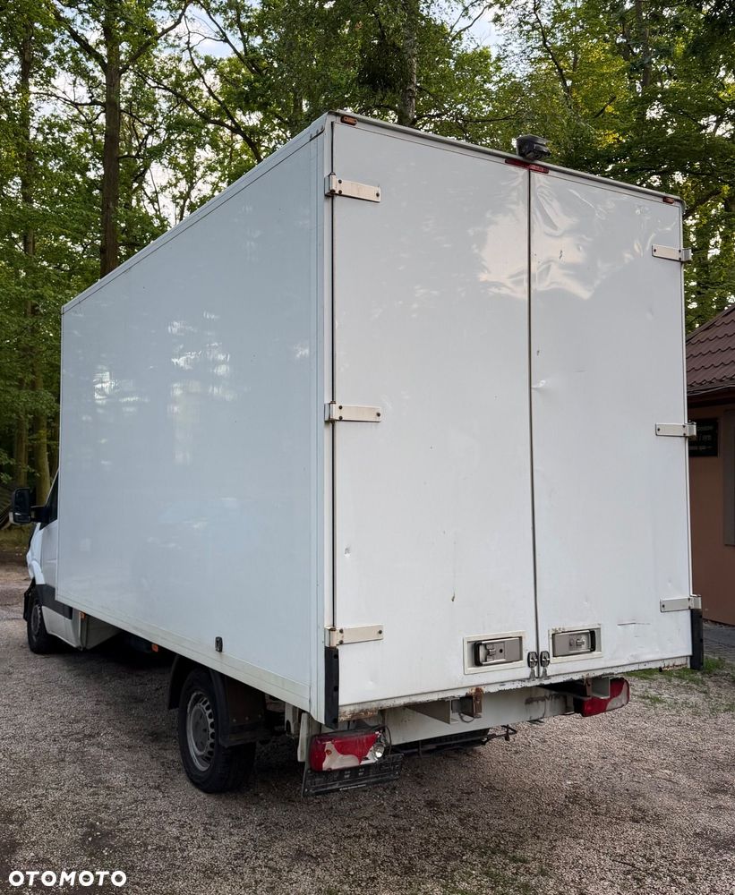 Mercedes-Benz Sprinter - 5