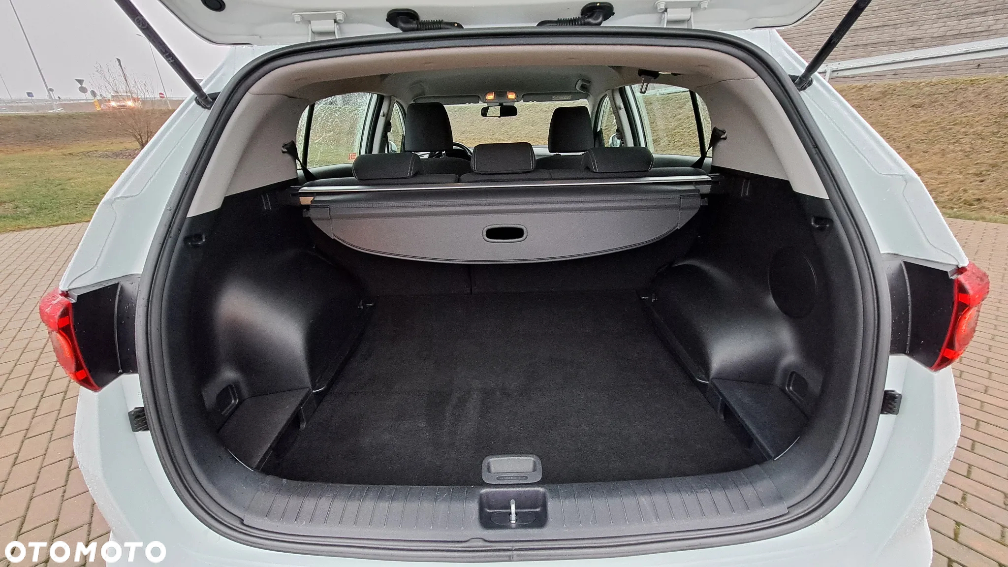 Kia Sportage 1.6 T-GDI M 2WD DCT - 28