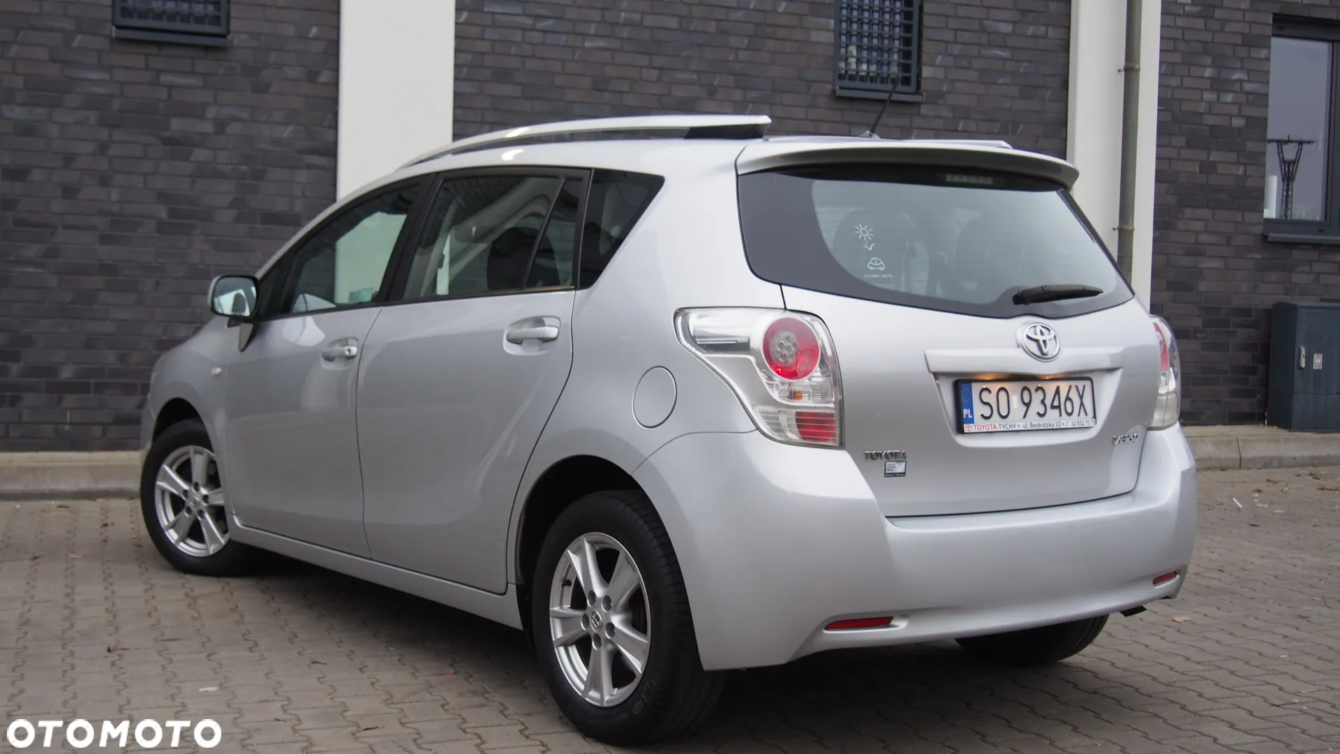 Toyota Verso 1.8 Sol plus 7os - 16