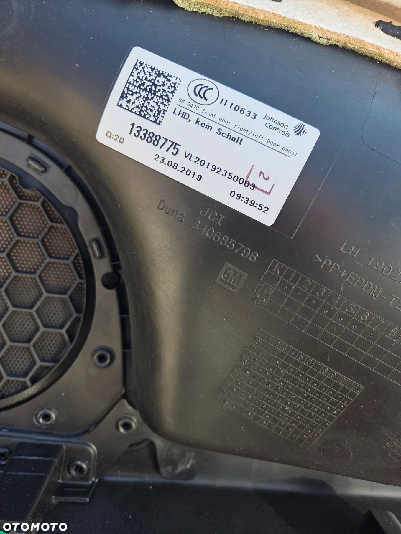 Tapicerka boczek drzwi lewe przód przednie Opel Zafira C 13388775 tapicerka boczek drzwi lewy przod przedni Opel Zafira C 13388775 - 6