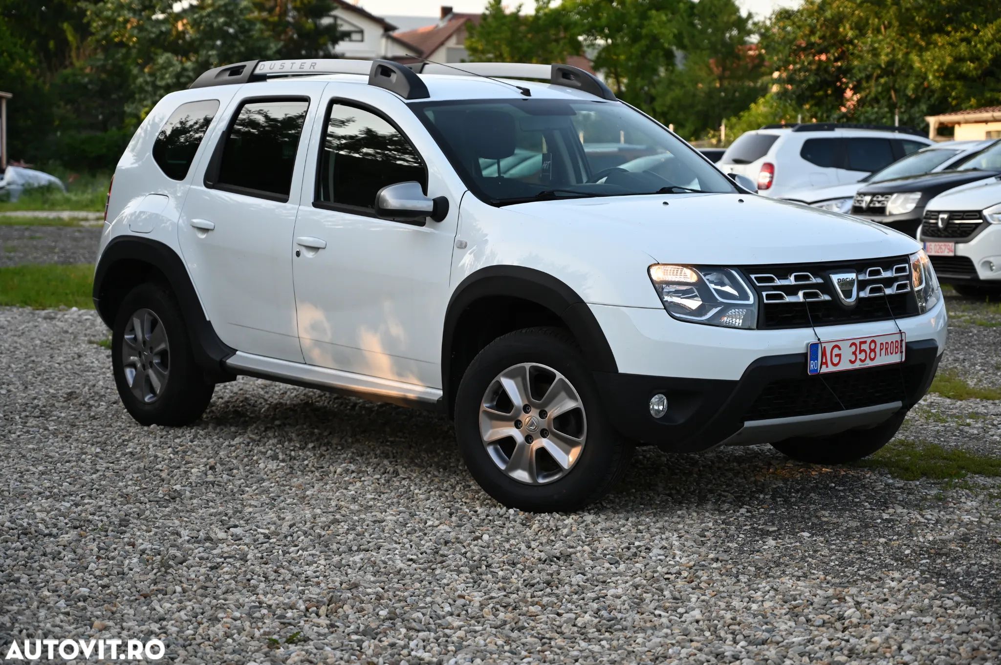Dacia Duster dCi 110 FAP 4x2 Laureate - 1