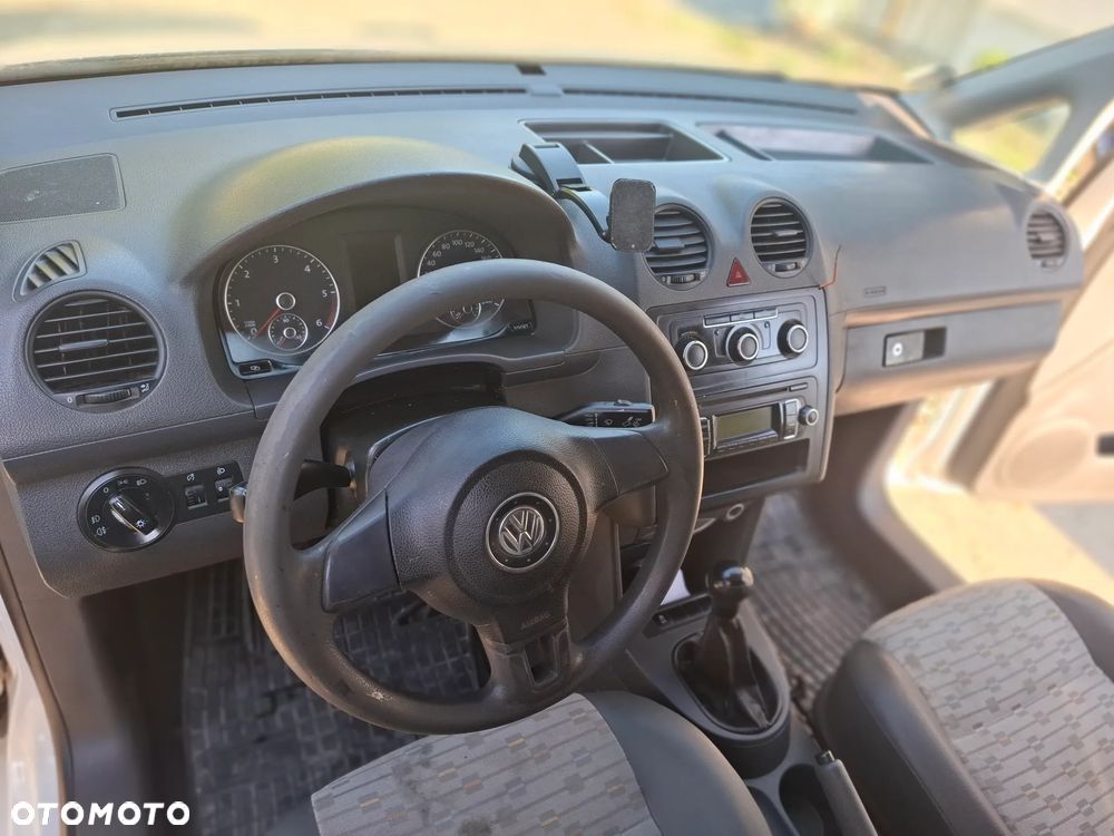 Volkswagen Caddy - 9
