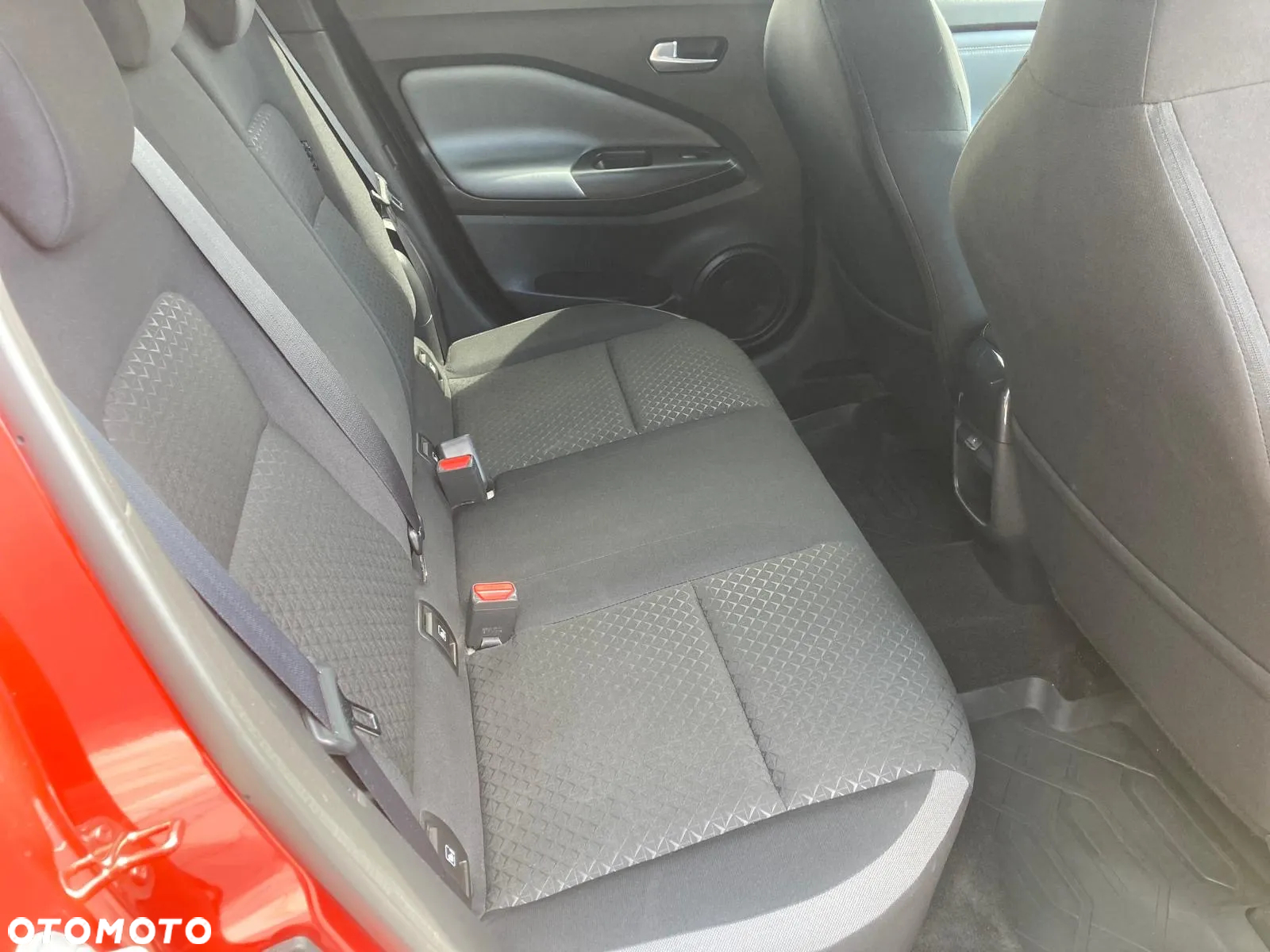 Nissan Juke 1.0 DIG-T N-Connecta - 6