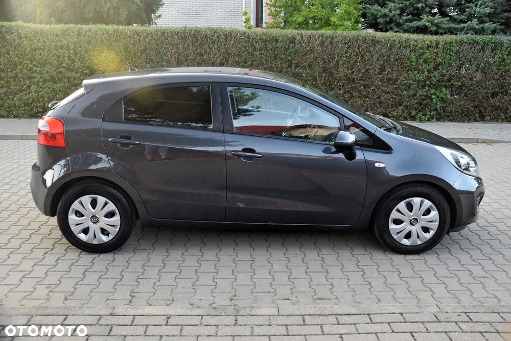 Kia Rio 1.2 Dream-Team Edition - 10