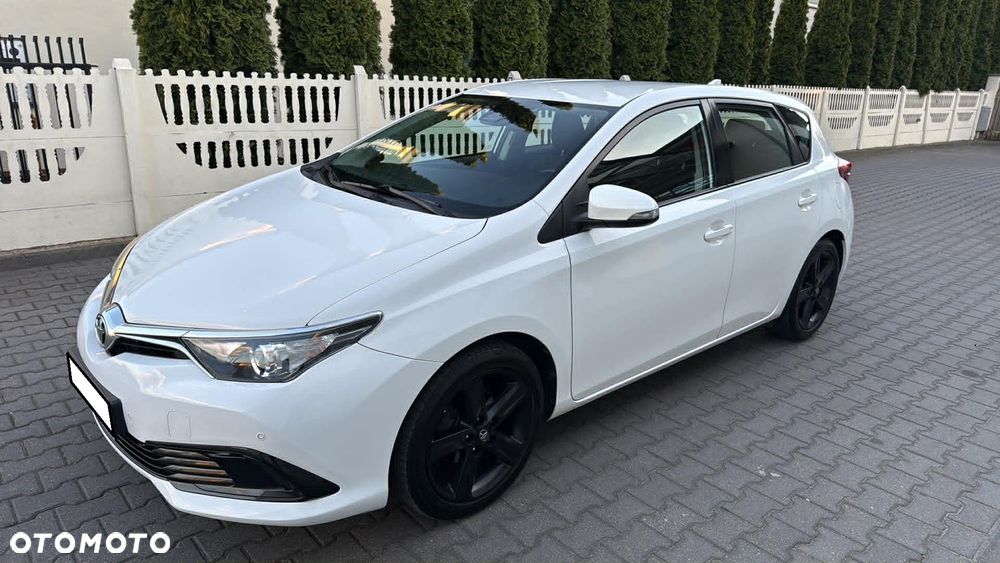 Toyota Auris 1.4 D-4D Edition - 2
