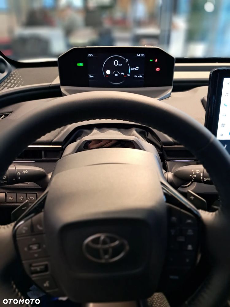 Toyota bZ4X 73.1kWh 4x4 Executive - 11