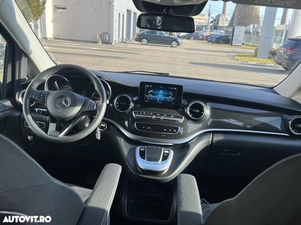 Mercedes-Benz V 220 d Combi Lung 163 CP RWD 9AT - 11