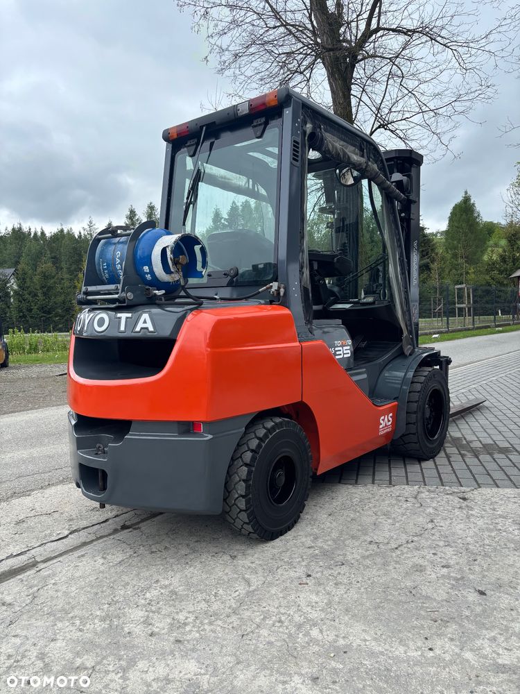 Toyota 8FGJF35 GWARANCJA LPG wolny skok pół KABINA DOSTAWA 57 950 NETTO - 8