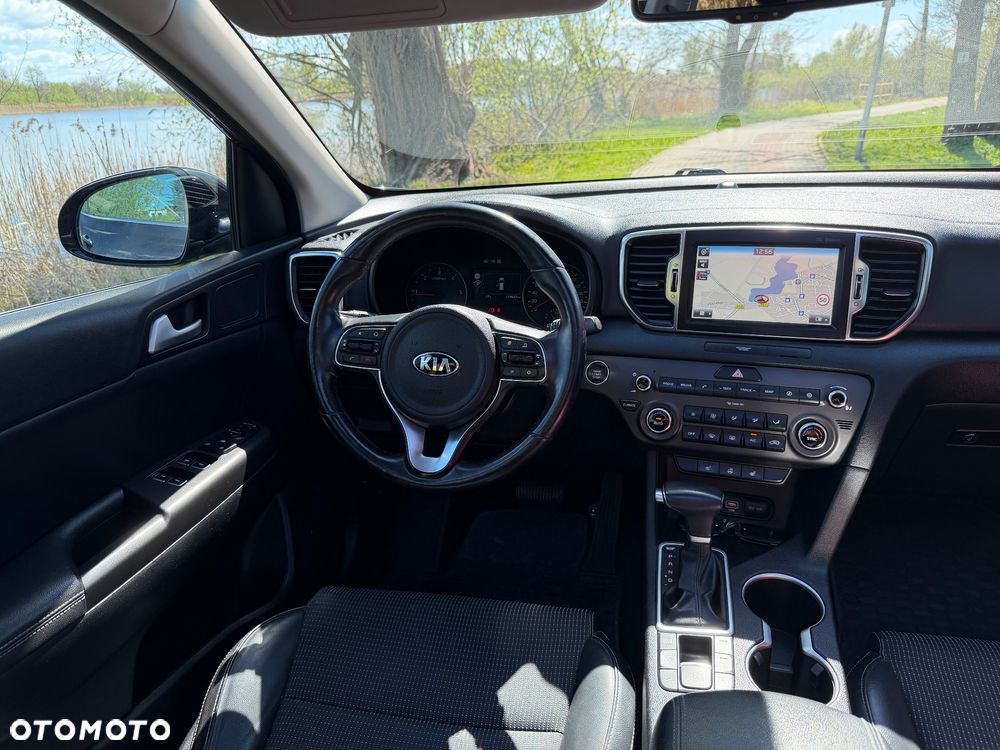 Kia Sportage 2.0 CRDI 4WD Automatik Spirit - 16