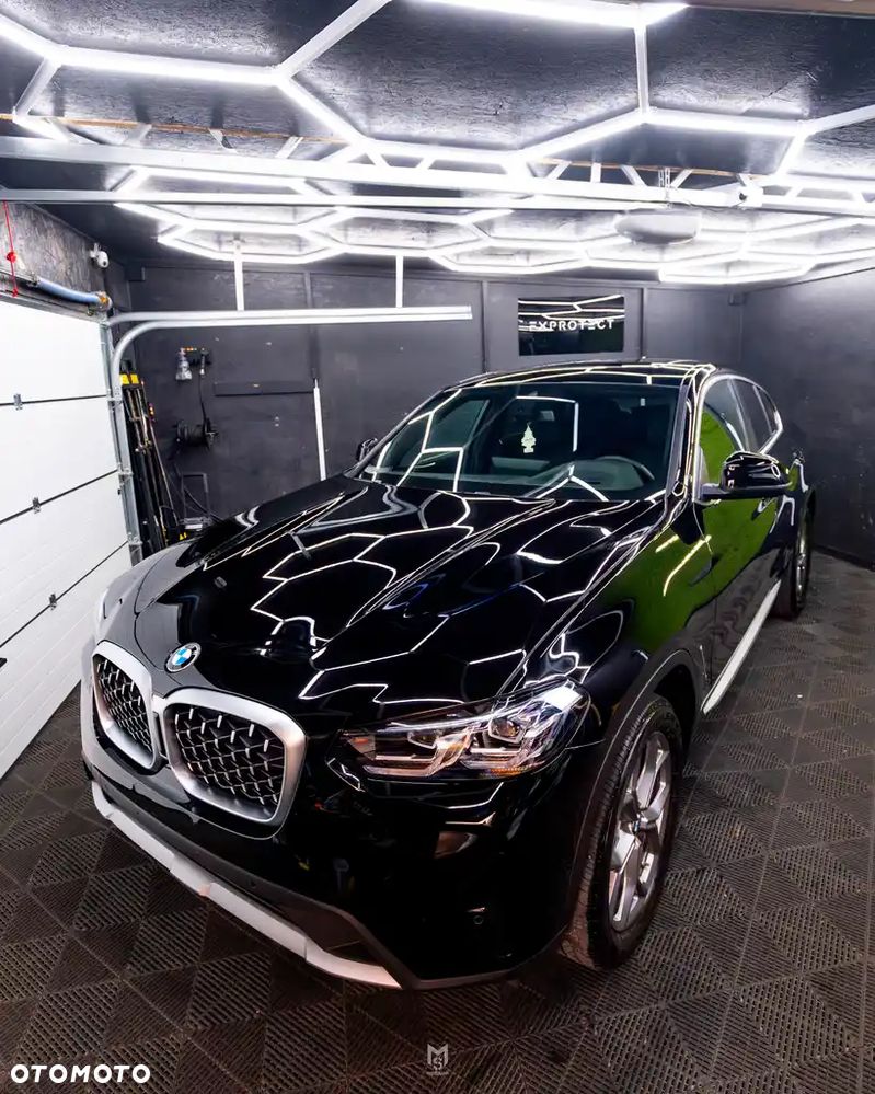 BMW X4 - 24