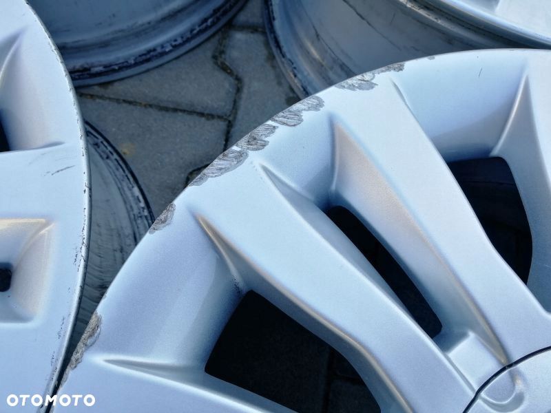 Alufelgi 15" RENAULT TWINGO III 3 - 4