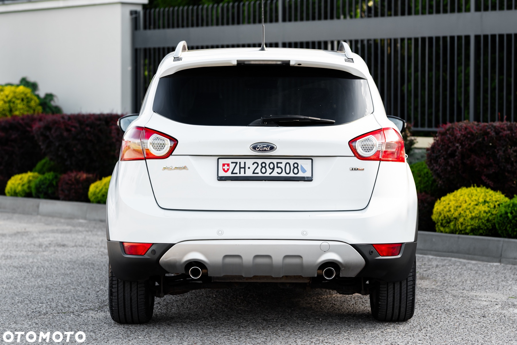 Ford Kuga 2.0 TDCi 4x4 Titanium - 8