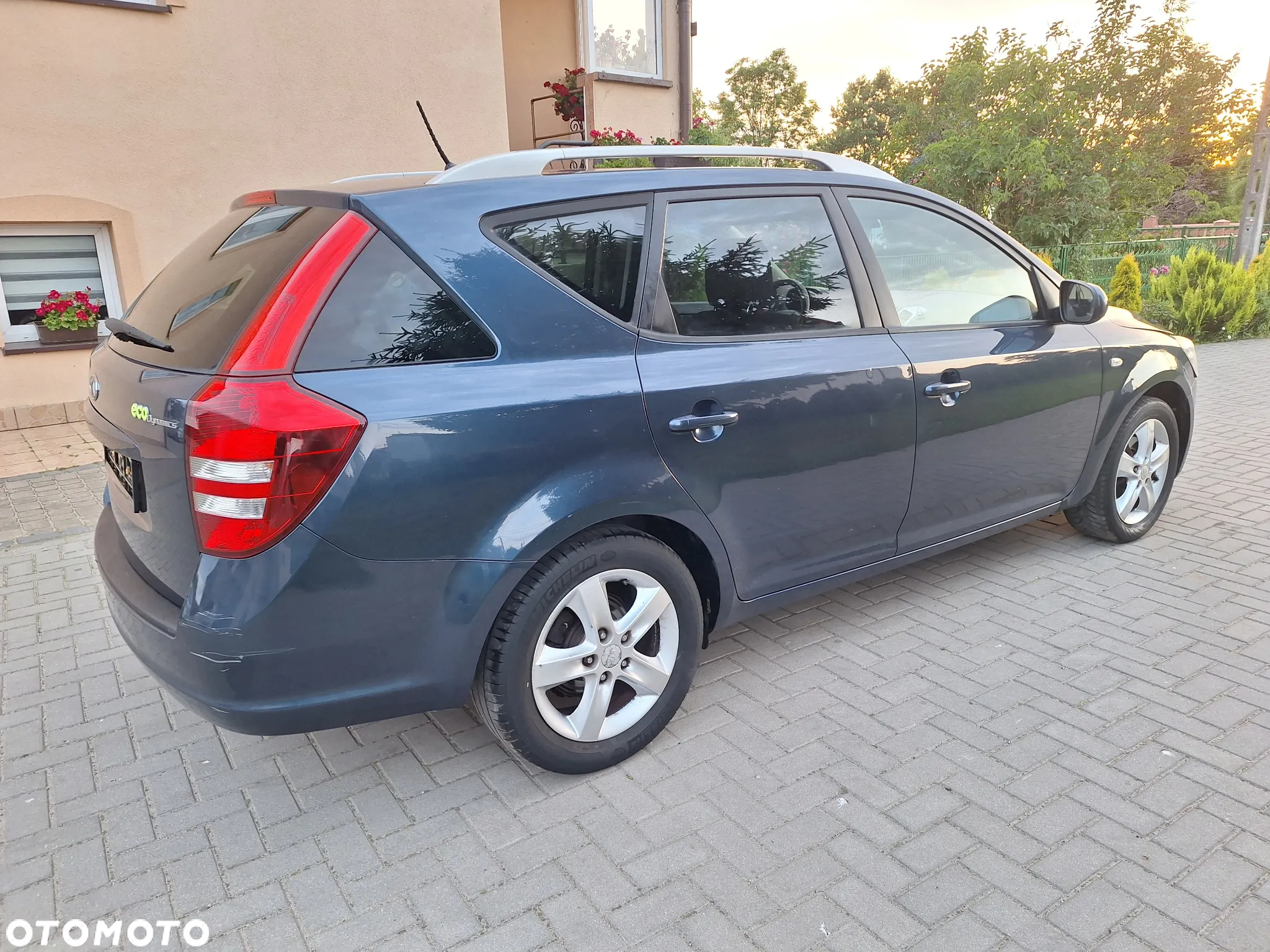 Kia Ceed - 5