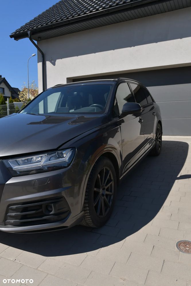 Audi Q7 - 4