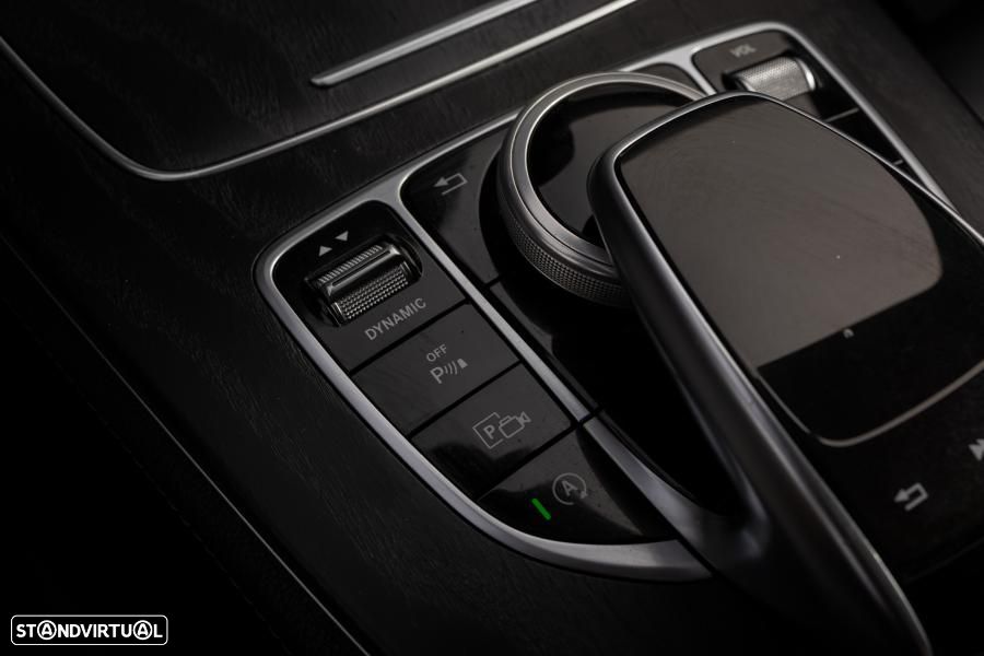 Mercedes-Benz E 220 d AMG Line Aut. - 45