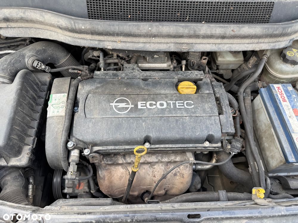 Opel Zafira 1.8 Cosmo - 7