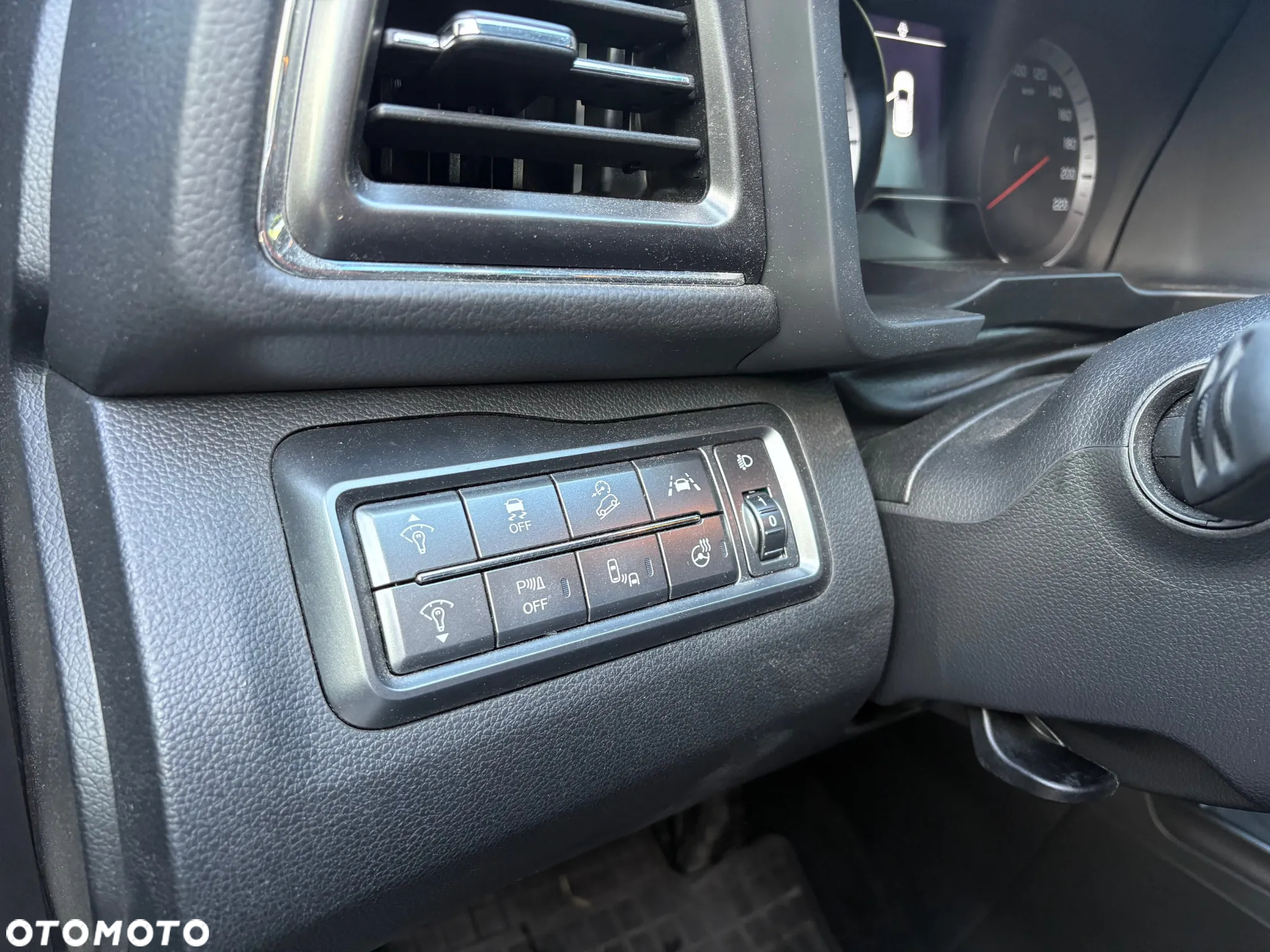 SsangYong/KGM Tivoli 1.5 T-GDI Quartz - 7