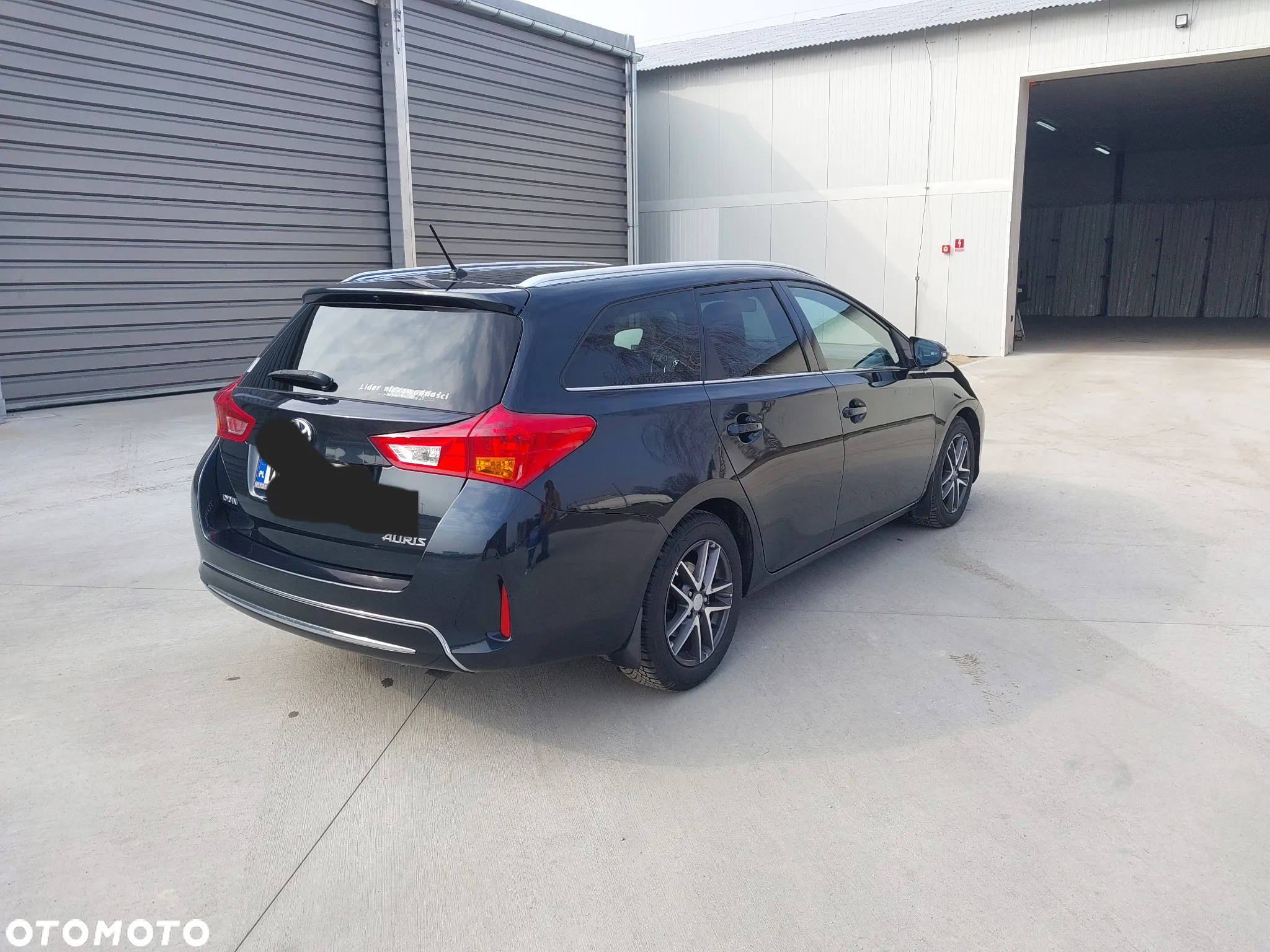Toyota Auris 2.0 D-4D Premium - 6