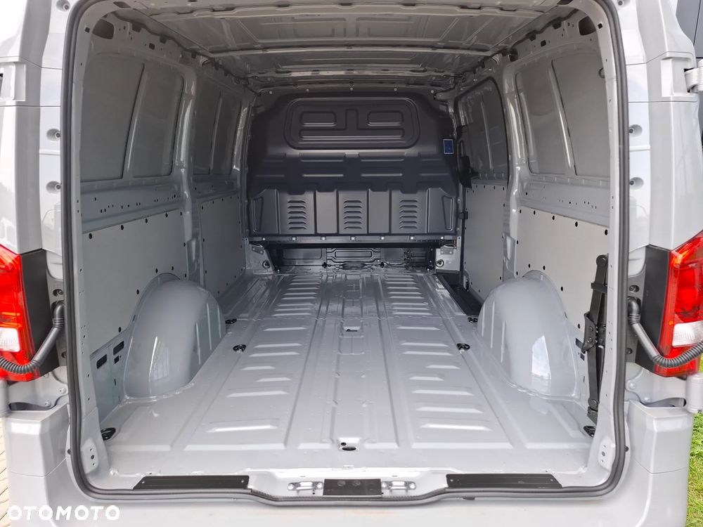 Mercedes-Benz Vito 114 CDI Furgon PRO Długi 3200 mm - 13