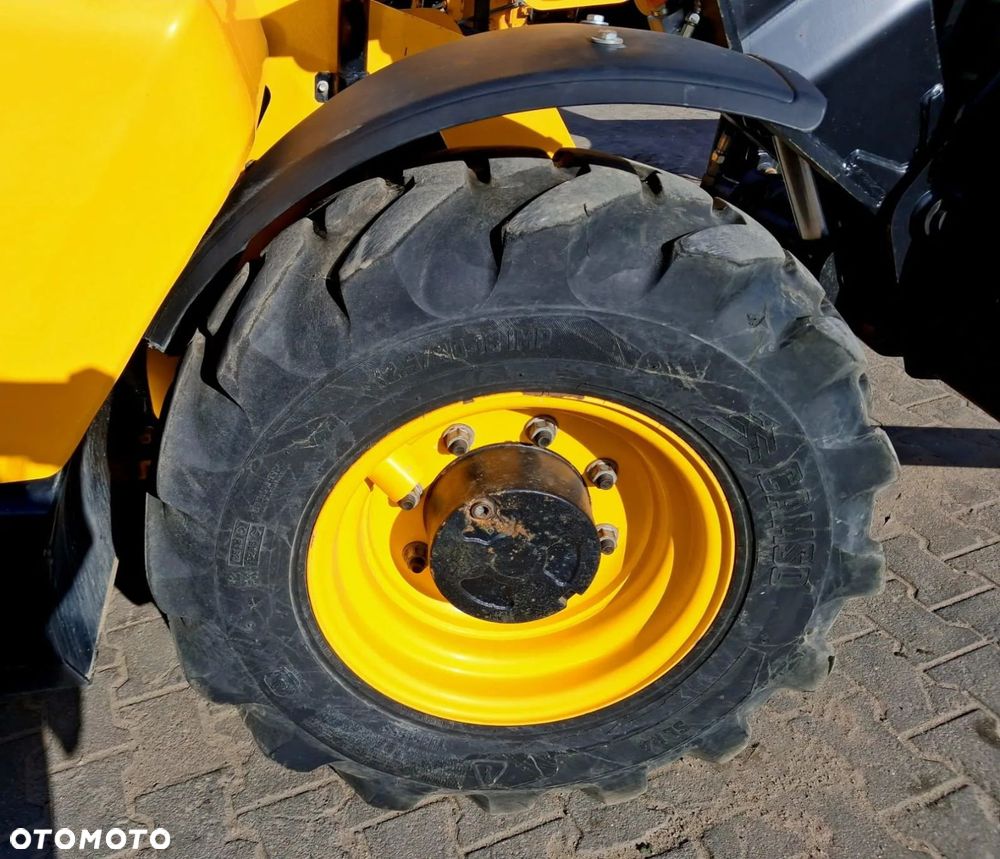 JCB 525-60 Agri Plus - 4