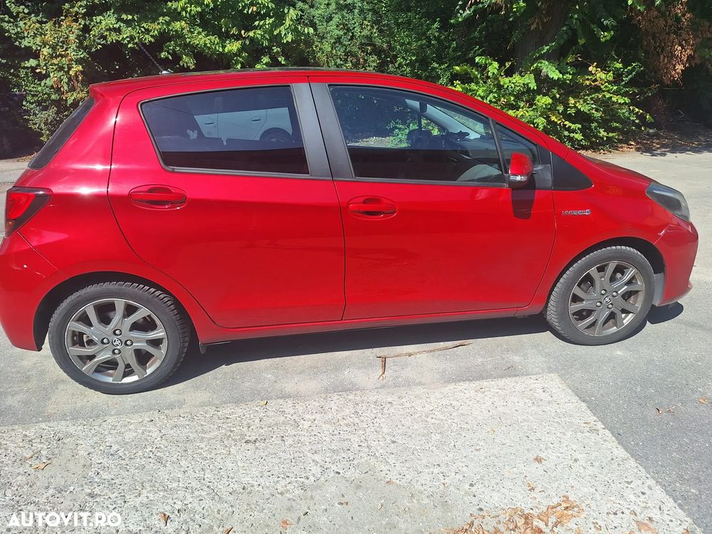 Toyota Yaris - 6