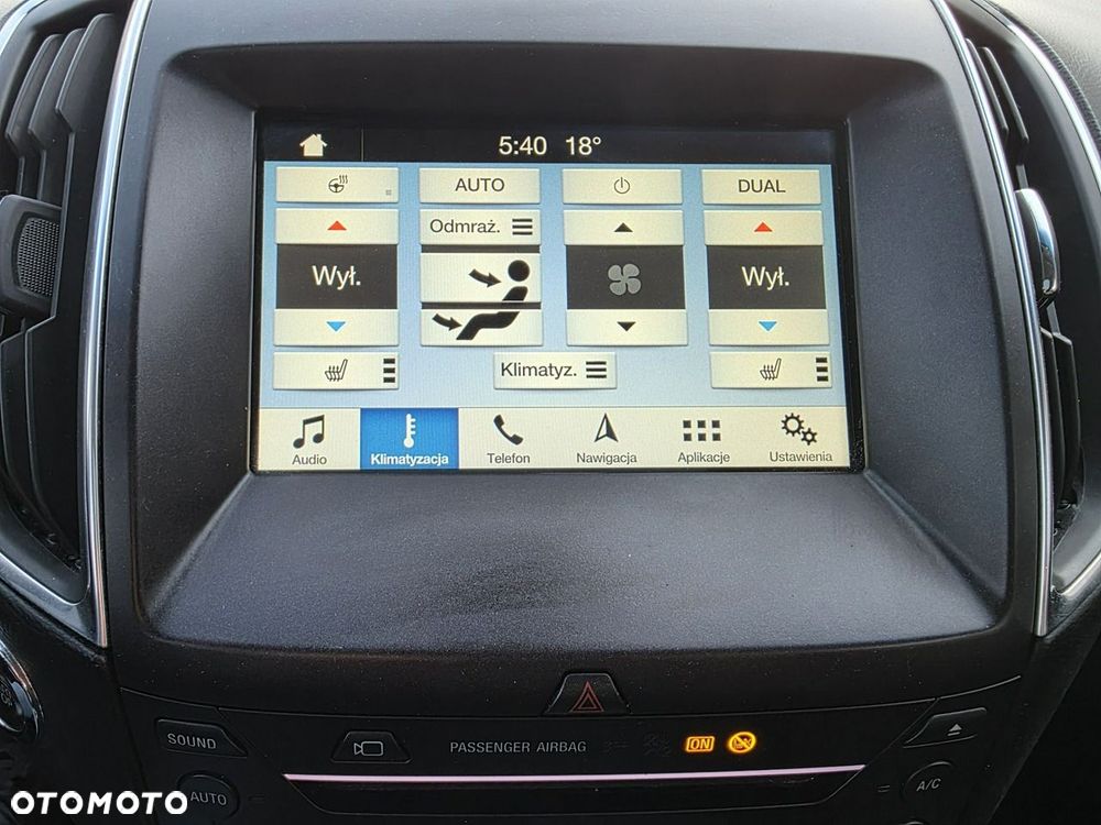 Ford Edge - 18