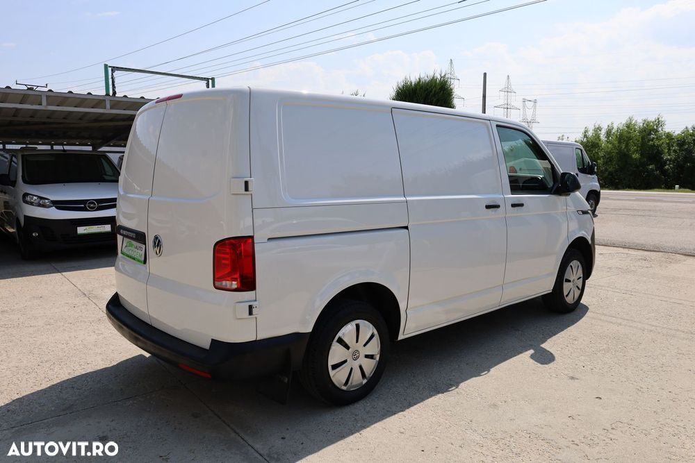 Volkswagen Transporter - 7
