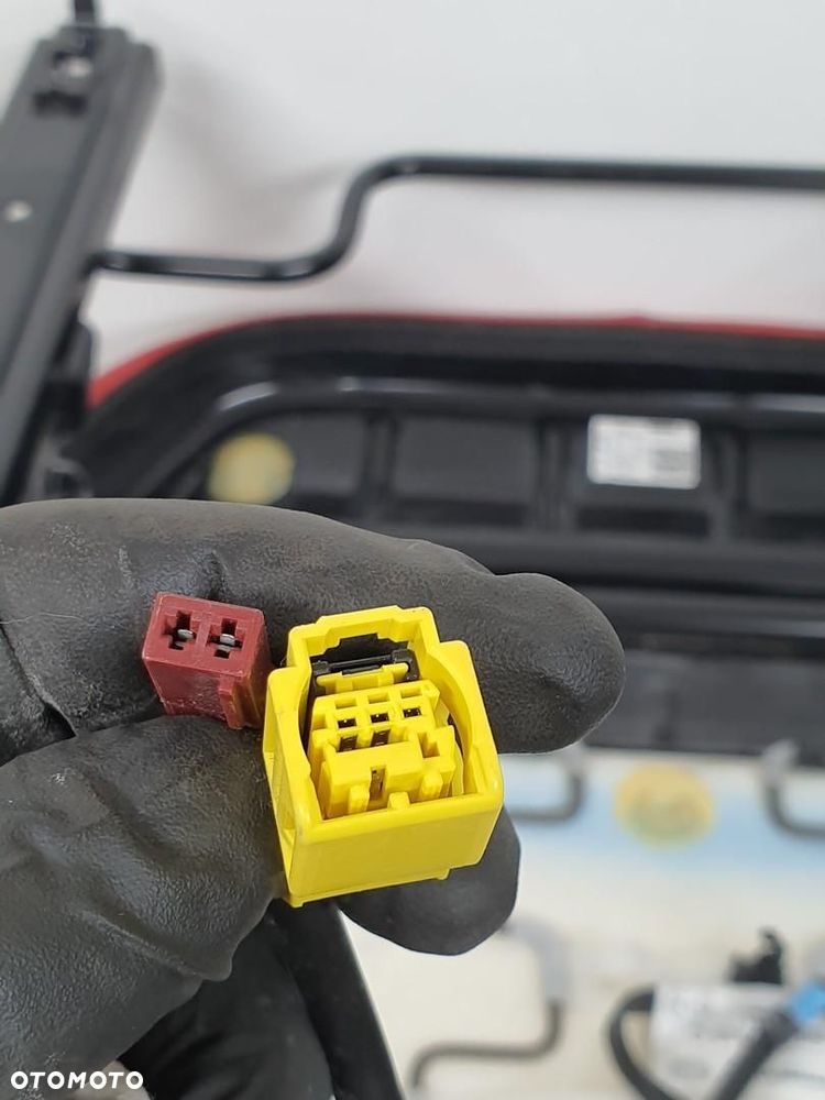 FOTEL LEWY PRZÓD PRZEDNI KIEROWCY GRZANY SKODA CITIGO MONTE CARLO 5D EUROPA - 8