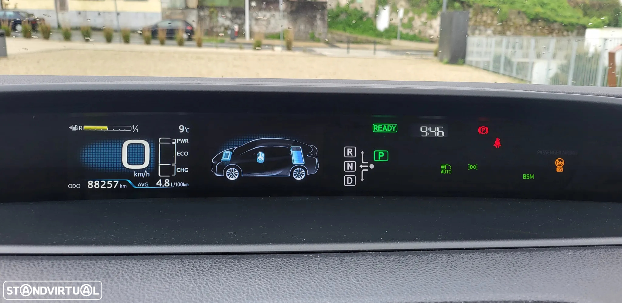 Toyota Prius 1.8 Luxury Pele - 18