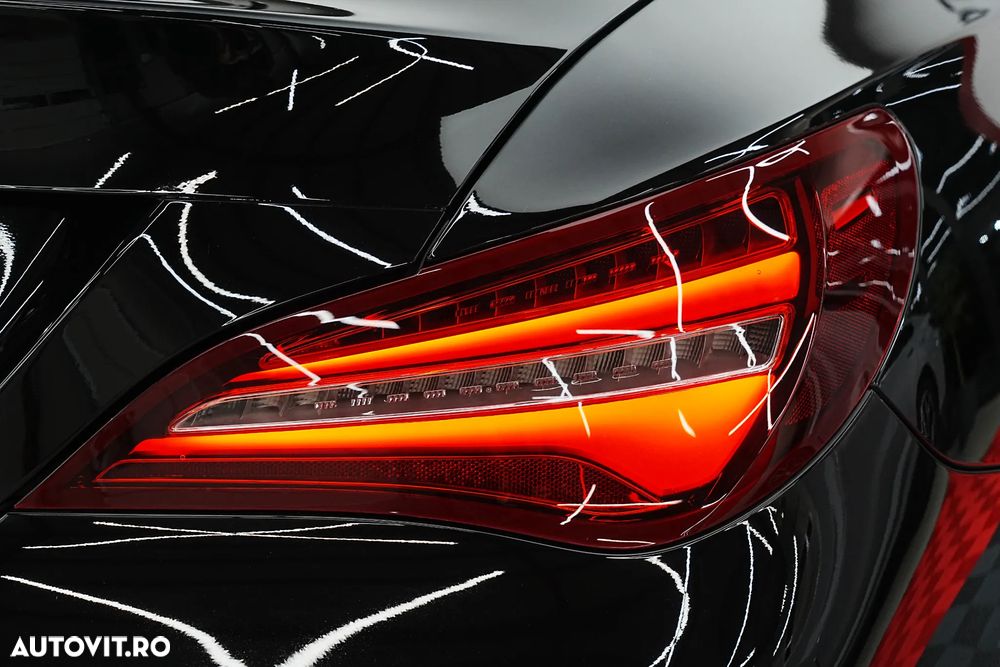 Mercedes-Benz CLA 180 7G-DCT AMG Line - 25