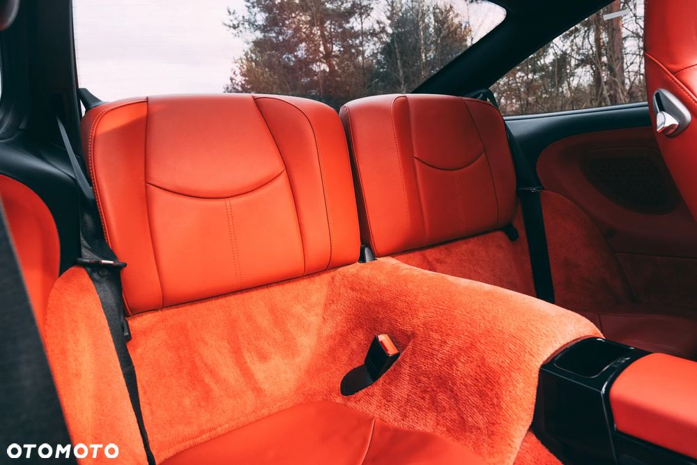 Porsche 911 Carrera 4S PDK - 21