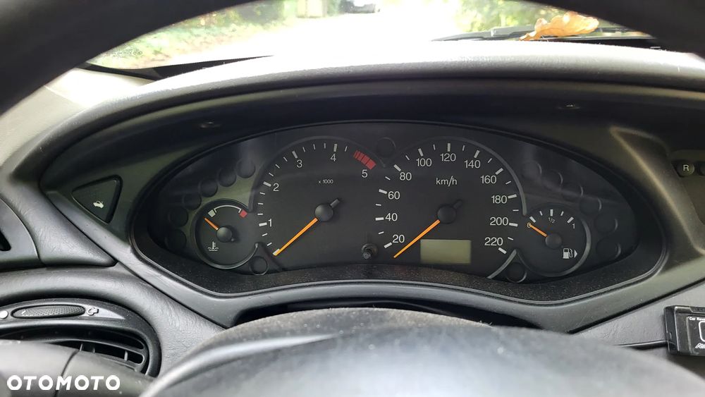 Ford Focus 1.8 TDCi X100 - 4