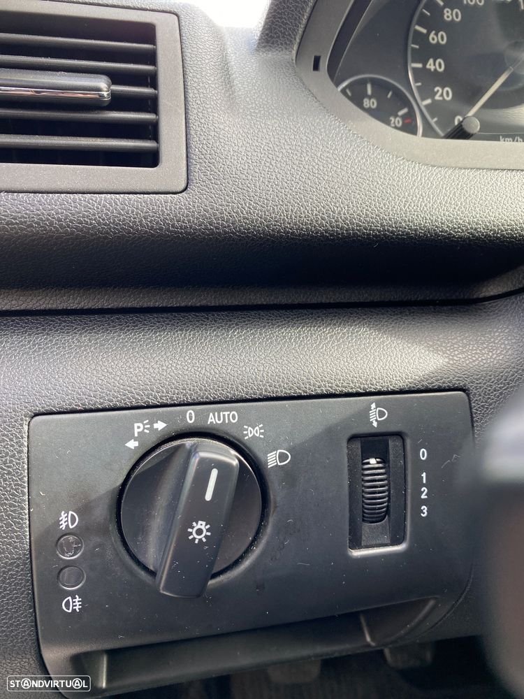 Mercedes-Benz A 160 BlueEFFICIENCY Avantgarde Special Edition - 26