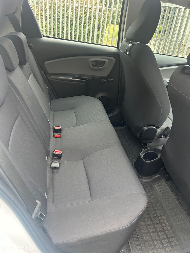 Toyota Yaris 1.0 Active - 9