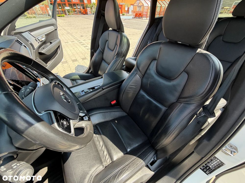 Volvo V90 D5 SCR AWD R-Design - 21